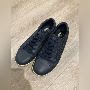 Women’s Skechers Air Cooled Arch Fit Sneakers Slip On 7.5